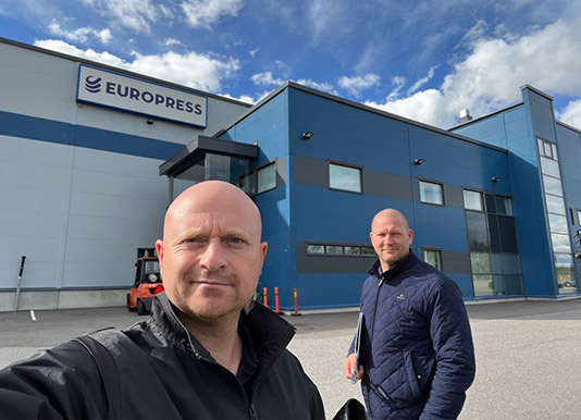 Jan F. Pedersen og Hans Jacobsen foran Europress - ReTec